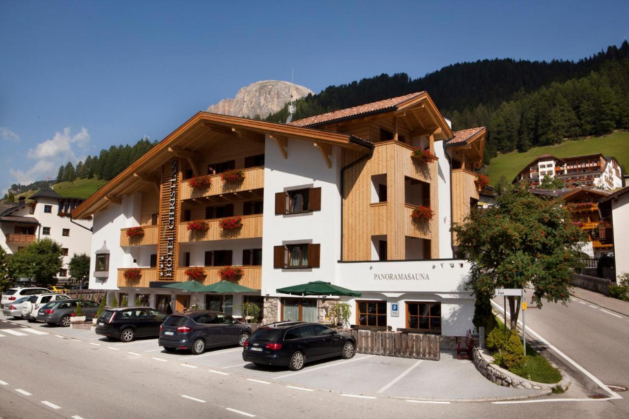Hotel Christian Corvara In Badia Exterior foto